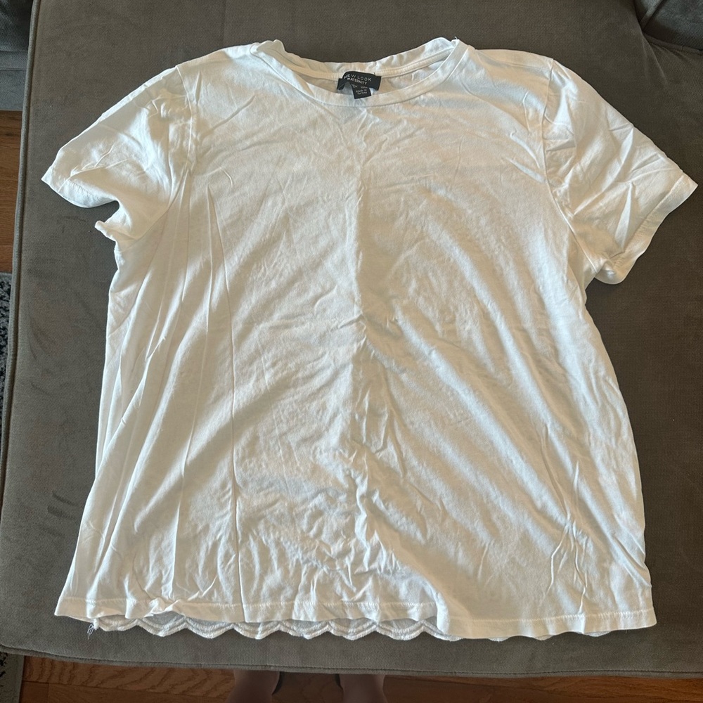 New Look Maternity White Broderie Detail T-Shirt 12